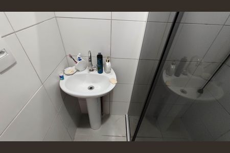 Apartamento para alugar com 42m², 2 quartos e sem vaga Apartamento para alugar com 42m², 2 quartos e sem vagaBanheiro