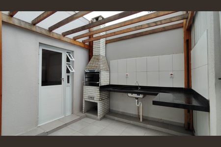 Apartamento para alugar com 42m², 2 quartos e sem vaga Apartamento para alugar com 42m², 2 quartos e sem vagaChurrasqueira