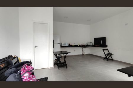 Apartamento para alugar com 42m², 2 quartos e sem vaga Apartamento para alugar com 42m², 2 quartos e sem vagaSalão de Festas