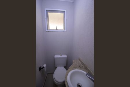 Casa de condomínio para alugar com 105m², 3 quartos e 3 vagas Casa de condomínio para alugar com 105m², 3 quartos e 3 vagasLavabo