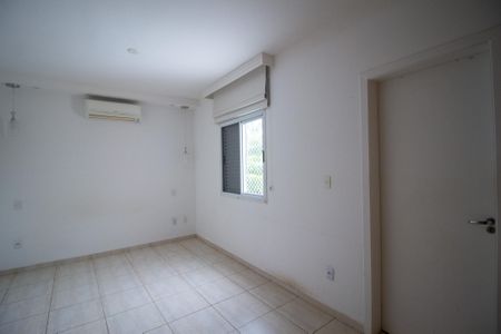 Casa de condomínio para alugar com 105m², 3 quartos e 3 vagas Casa de condomínio para alugar com 105m², 3 quartos e 3 vagasSuite