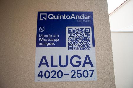 Casa de condomínio para alugar com 105m², 3 quartos e 3 vagas Casa de condomínio para alugar com 105m², 3 quartos e 3 vagasFachada