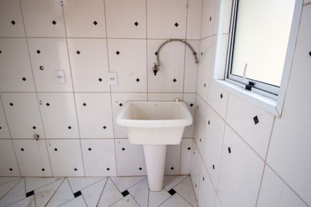 Casa de condomínio para alugar com 105m², 3 quartos e 3 vagas Casa de condomínio para alugar com 105m², 3 quartos e 3 vagasÁrea de Serviço