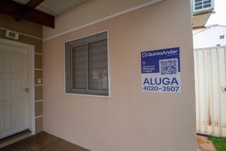 Casa de condomínio para alugar com 105m², 3 quartos e 3 vagas Casa de condomínio para alugar com 105m², 3 quartos e 3 vagasFachada