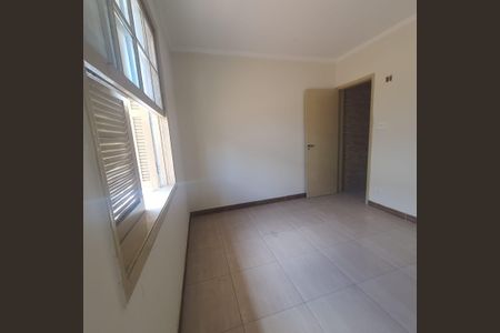 Casa para alugar com 120m², 2 quartos e 3 vagas