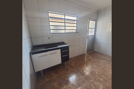 Casa para alugar com 120m², 2 quartos e 3 vagas