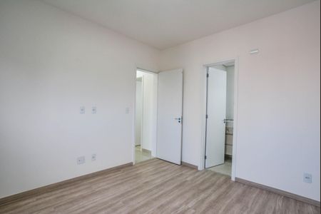 Apartamento à venda com 69m², 2 quartos e 2 vagas Apartamento à venda com 69m², 2 quartos e 2 vagasQuarto Suíte