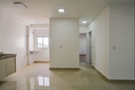 Sala de apartamento à venda com 2 quartos, 69m² em Parque das Nações, Santo André