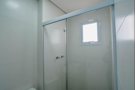 Apartamento à venda com 69m², 2 quartos e 2 vagas Apartamento à venda com 69m², 2 quartos e 2 vagasBanheiro da Suíte