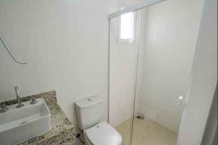 Apartamento à venda com 69m², 2 quartos e 2 vagas Apartamento à venda com 69m², 2 quartos e 2 vagasBanheiro Social