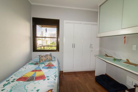 Apartamento à venda com 82m², 3 quartos e 2 vagas Apartamento à venda com 82m², 3 quartos e 2 vagasQuarto 2