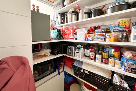 Apartamento à venda com 116m², 3 quartos e 2 vagas Apartamento à venda com 116m², 3 quartos e 2 vagasDespensa