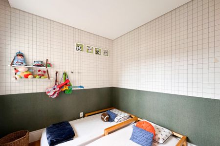 Apartamento à venda com 116m², 3 quartos e 2 vagas Apartamento à venda com 116m², 3 quartos e 2 vagasQuarto