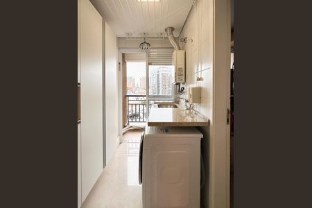 Apartamento à venda com 116m², 3 quartos e 2 vagas Apartamento à venda com 116m², 3 quartos e 2 vagasÁrea de Serviço