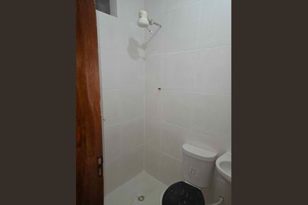 Banheiro de casa para alugar com 2 quartos, 584m² em Guaratiba, Rio de Janeiro