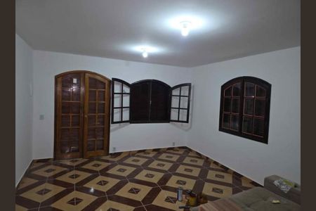 Sala de casa para alugar com 2 quartos, 584m² em Guaratiba, Rio de Janeiro