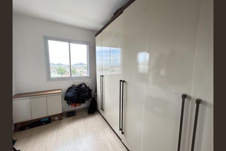 Apartamento para alugar com 52m², 2 quartos e 1 vagaQuarto