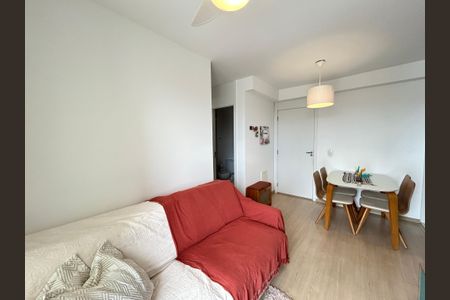 Sala de apartamento para alugar com 2 quartos, 52m² em Marechal Hermes, Rio de Janeiro