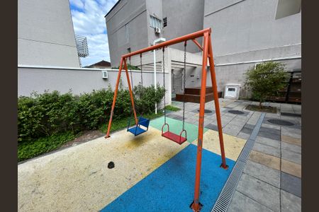 Apartamento para alugar com 52m², 2 quartos e 1 vagaÁrea comum - Playground