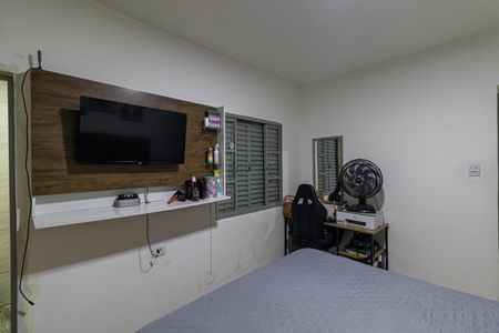 Casa para alugar com 145m², 3 quartos e 2 vagasSuíte 