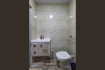 Casa para alugar com 145m², 3 quartos e 2 vagasBanheiro Suíte 