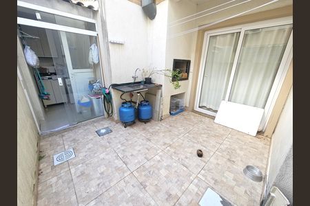 Casa de condomínio para alugar com 111m², 3 quartos e 2 vagas Casa de condomínio para alugar com 111m², 3 quartos e 2 vagasÁrea de Serviço