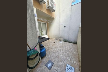 Casa de condomínio para alugar com 111m², 3 quartos e 2 vagas Casa de condomínio para alugar com 111m², 3 quartos e 2 vagasÁrea de Serviço