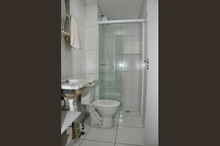 Apartamento para alugar com 38m², 2 quartos e 1 vaga Apartamento para alugar com 38m², 2 quartos e 1 vagaDetalhe - Banheiro Social