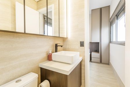 Apartamento para alugar com 62m², 2 quartos e sem vagaBanheiro da Suíte 2