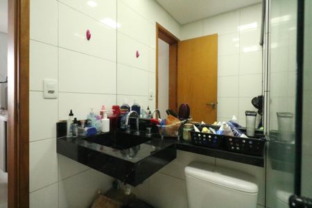 Apartamento à venda com 150m², 3 quartos e 3 vagas Apartamento à venda com 150m², 3 quartos e 3 vagasBanheiro da Suíte