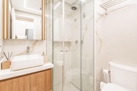 Banheiro de kitnet/studio para alugar com 1 quarto, 33m² em Planalto Paulista, São Paulo