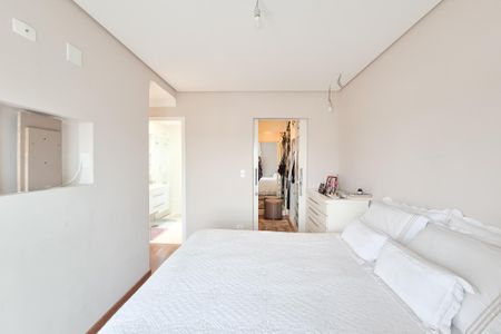 Apartamento à venda com 123m², 3 quartos e 3 vagas Apartamento à venda com 123m², 3 quartos e 3 vagas Suíte 2