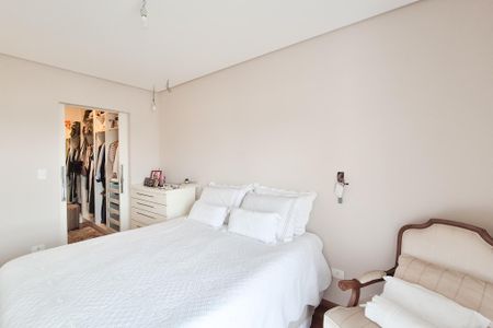 Apartamento à venda com 123m², 3 quartos e 3 vagas Apartamento à venda com 123m², 3 quartos e 3 vagas Suíte 2