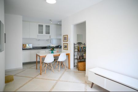 Apartamento para alugar com 48m², 1 quarto e 1 vaga Apartamento para alugar com 48m², 1 quarto e 1 vagaSala