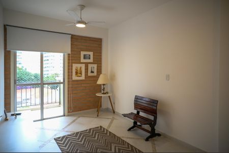 Sala de apartamento para alugar com 1 quarto, 48m² em Aclimação, São Paulo