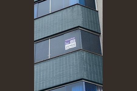 Apartamento à venda com 140m², 4 quartos e 3 vagas Apartamento à venda com 140m², 4 quartos e 3 vagasFachada com Plaquinha