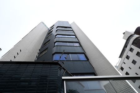 Apartamento à venda com 140m², 4 quartos e 3 vagas Apartamento à venda com 140m², 4 quartos e 3 vagasFachada