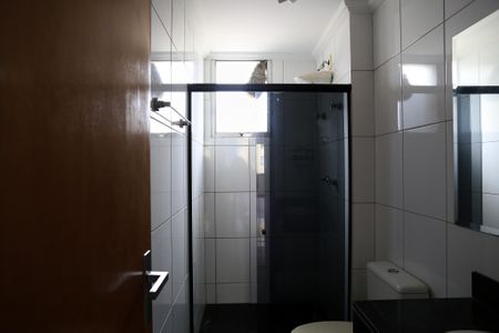 Apartamento à venda com 140m², 4 quartos e 3 vagas Apartamento à venda com 140m², 4 quartos e 3 vagasBanheiro
