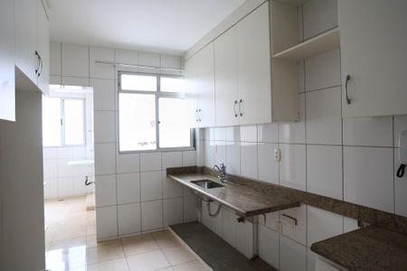 Apartamento à venda com 140m², 4 quartos e 3 vagas Apartamento à venda com 140m², 4 quartos e 3 vagasCozinha