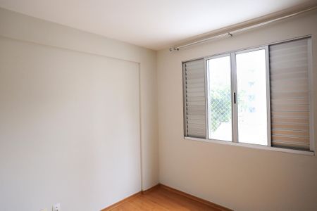 Apartamento à venda com 140m², 4 quartos e 3 vagas Apartamento à venda com 140m², 4 quartos e 3 vagasQuarto 1