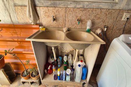 Casa à venda com 120m², 2 quartos e 2 vagas Casa à venda com 120m², 2 quartos e 2 vagasÁrea de Serviço