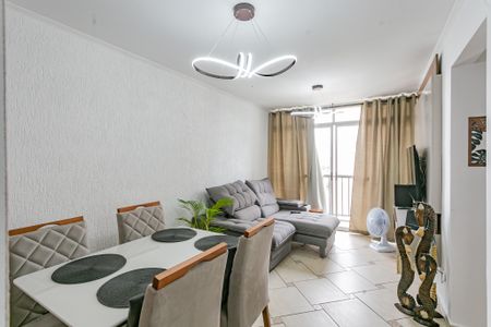 Sala de apartamento à venda com 2 quartos, 56m² em Jardim Celeste, São Paulo