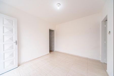 Sala de casa para alugar com 1 quarto, 156m² em Vila Scarpelli, Santo André