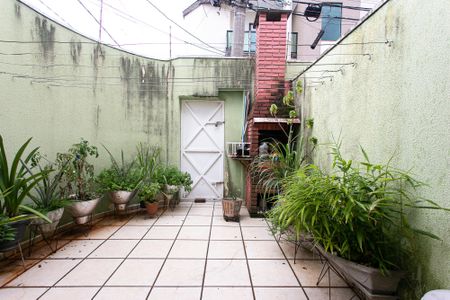 Casa à venda com 120m², 3 quartos e 3 vagasQuintal / Churrasqueira