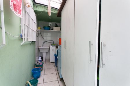 Casa à venda com 120m², 3 quartos e 3 vagasÁrea de Serviço
