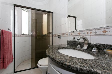 Casa à venda com 120m², 3 quartos e 3 vagasBanheiro Social