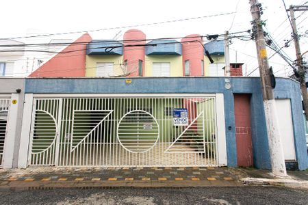 Casa à venda com 120m², 3 quartos e 3 vagasFachada