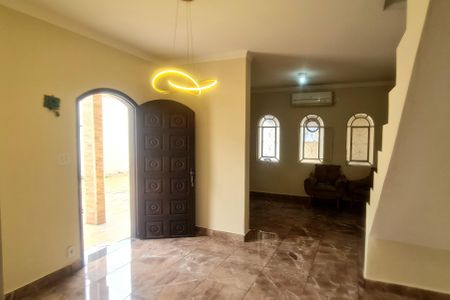 Casa à venda com 160m², 3 quartos e 5 vagasSala 