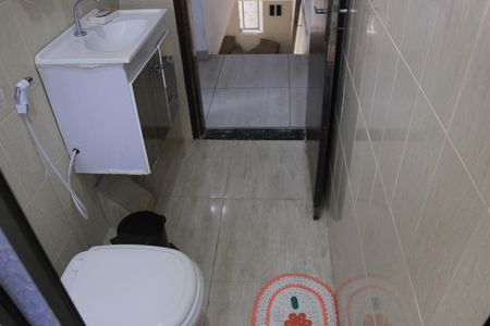 Casa à venda com 160m², 3 quartos e 5 vagasBanheiro social 