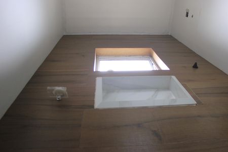 Casa à venda com 160m², 3 quartos e 5 vagasBanheiro da Suíte 